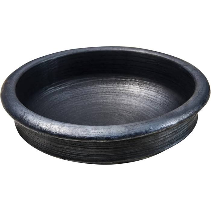 MEENCHATTY BLACK